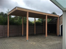Houten carport met plat dak op maat