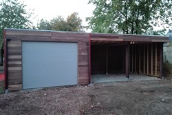 Houten garage en carport met plat dak
