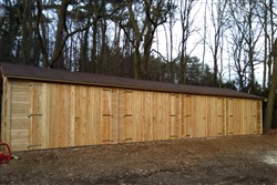 Houten garageboxen met zadeldak