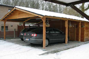 Carport met zadeldak